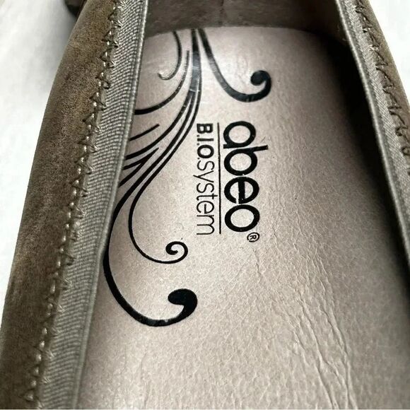 Abeo Nellie Brown Leather Mary Jane Pumps Heels Comfort Shoes Womens Size 9.5 - Picture 3 of 10